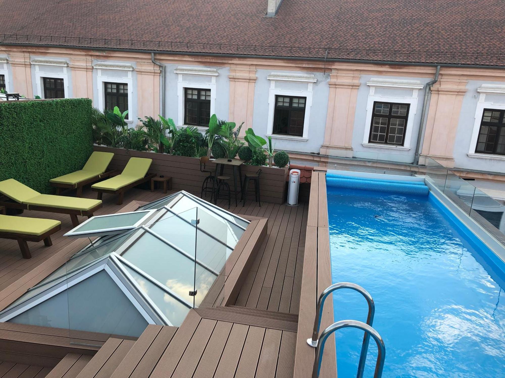 Boutique Hotel Tvrda Осиек Екстериор снимка