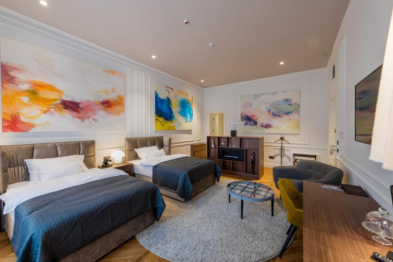 Boutique Hotel Tvrda Осиек Екстериор снимка